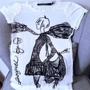 Very stylish shirt  Desugual By